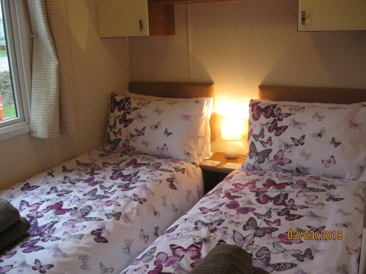 27 The Beeches, Gilcrux, Nr Cockermouth, Cumbria Hotel Luaran gambar